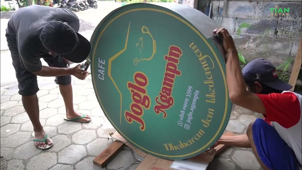 Cara Membuat Neon Box Bulat, Kreativitas yang Menawan