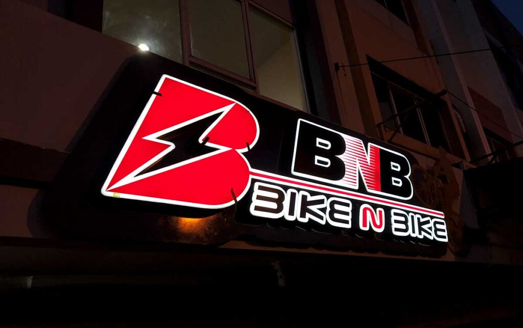 Jasa Pemasangan Neon Box, Layanan Profesional Untuk Bisnis Anda