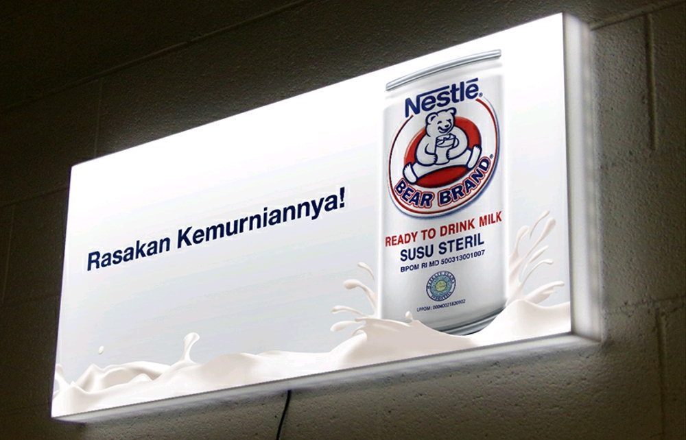Neon Box Akrilik Kotak , Desain Modern Untuk Tampilan Memikat